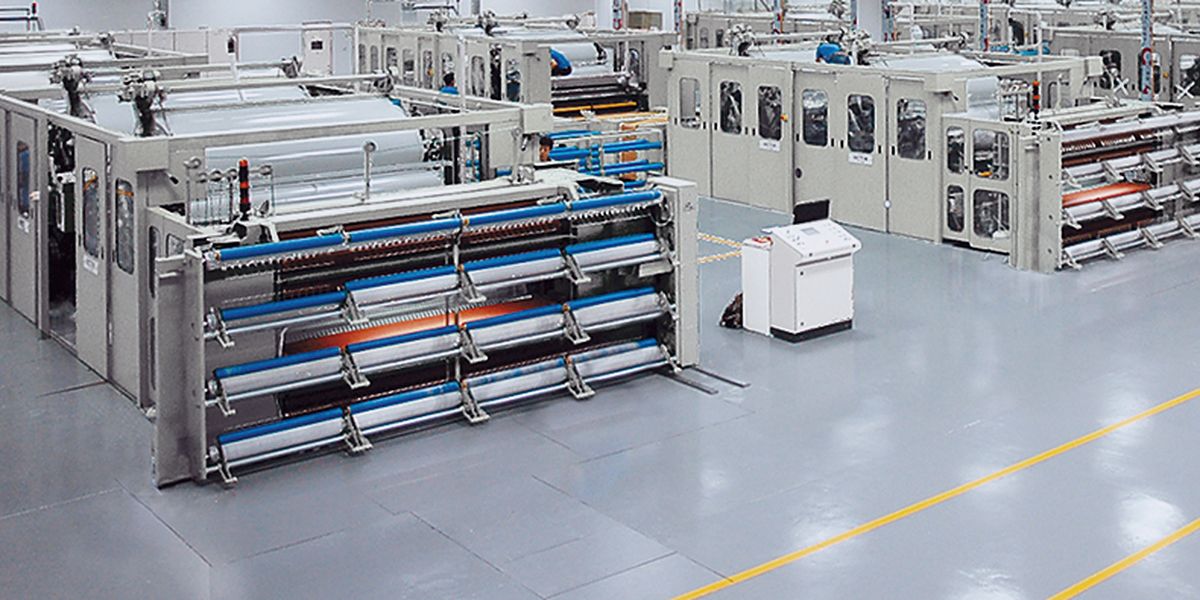 Nonwoven production hall